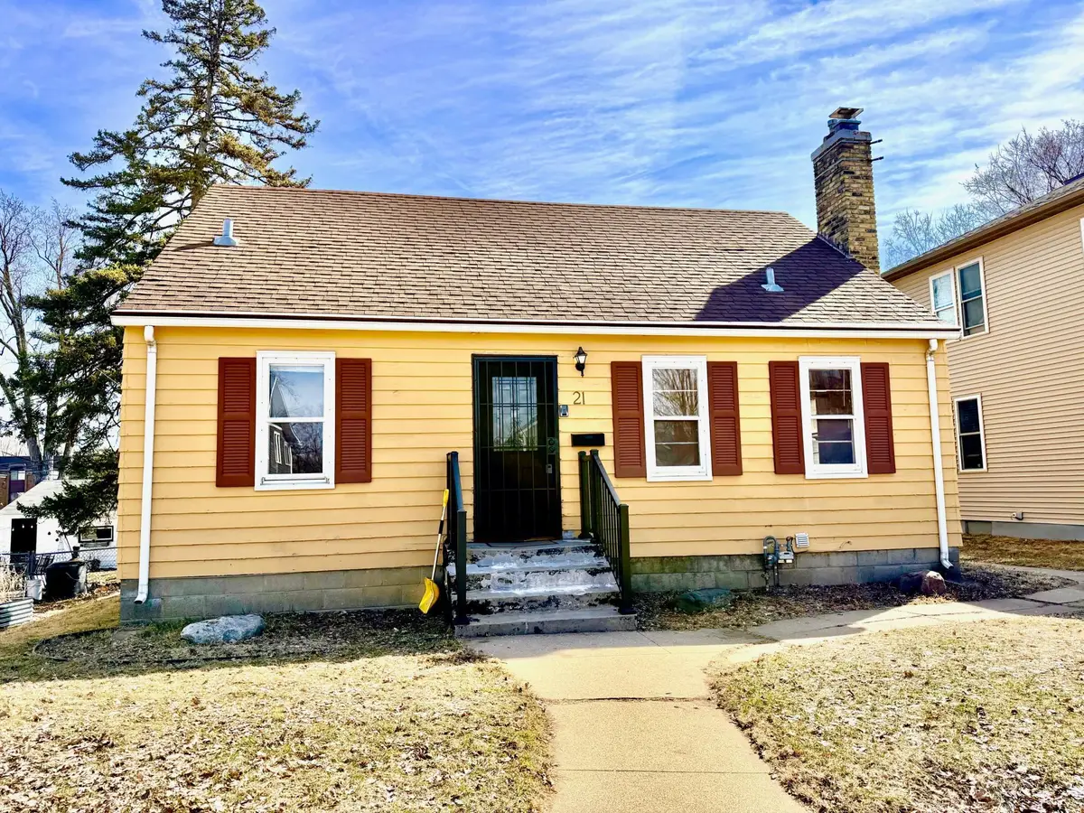 21 7th Avenue N, Hopkins, MN 55343 - #1