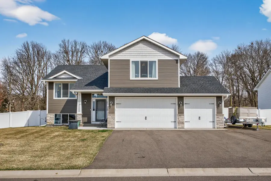 3473 237th Avenue Nw, Saint Francis, MN 55070 - #2