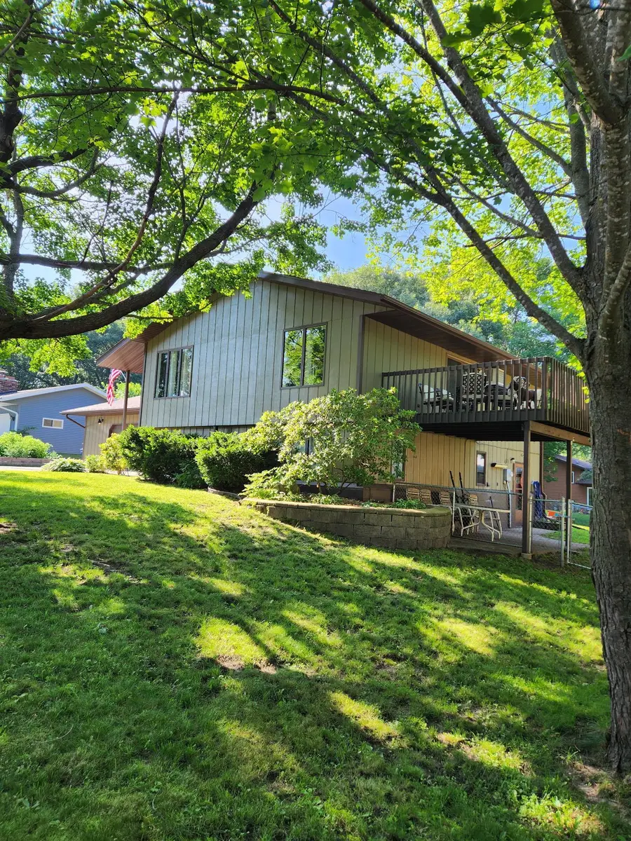 110 11th Street N, Sauk Rapids, MN 56379 - #2