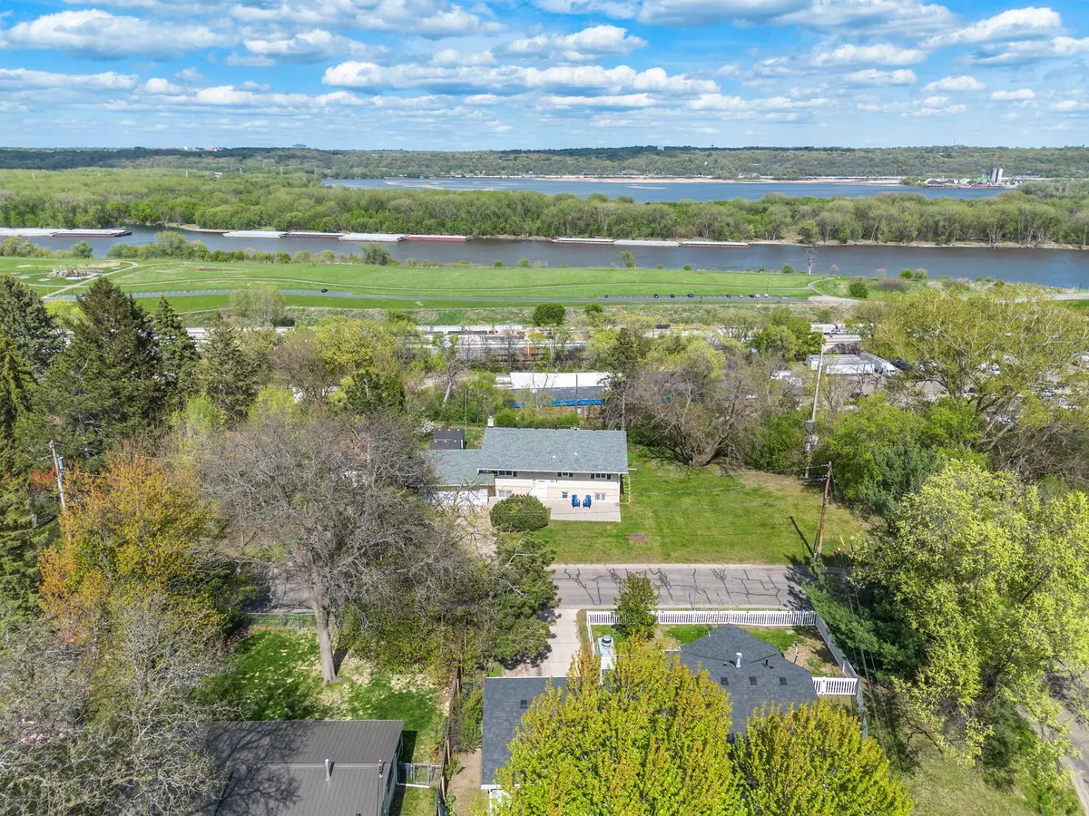 1002 Terrace Lane, South Saint Paul, MN 55075 - #1