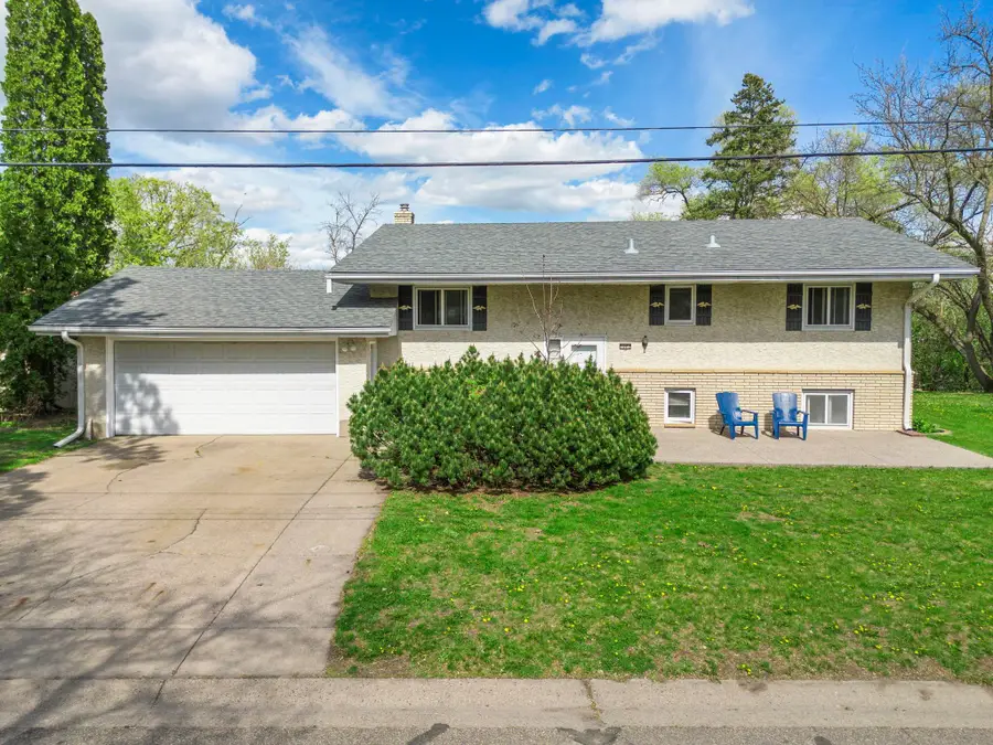 1002 Terrace Lane, South Saint Paul, MN 55075 - #3