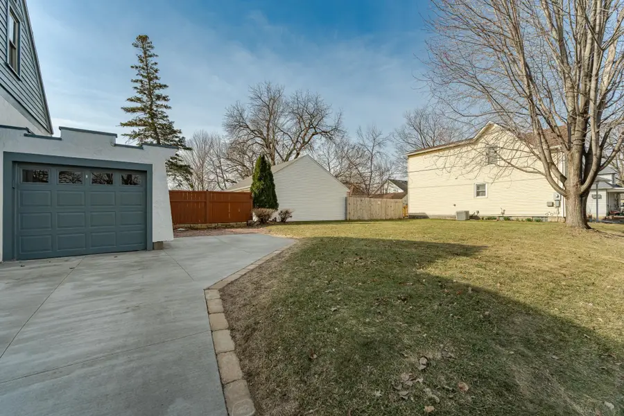 703 9th Avenue Se, Rochester, MN 55904 - #3