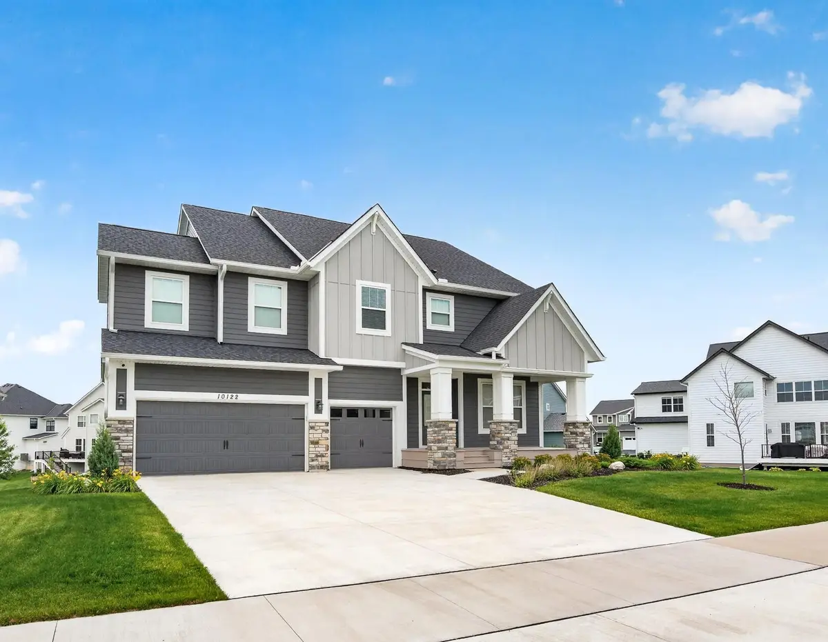 10122 Shadyview Lane N, Maple Grove, MN 55311 - #1