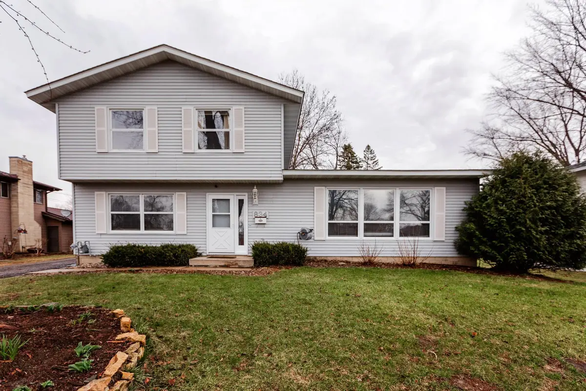 834 13th Avenue Se, Rochester, MN 55904 - #1