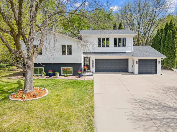 6881 Redwing Lane, Chanhassen, MN 55317