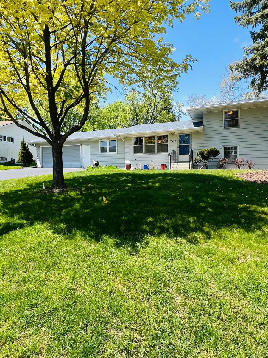 7447 Cloman Way, Inver Grove Heights, MN 55076 - #2