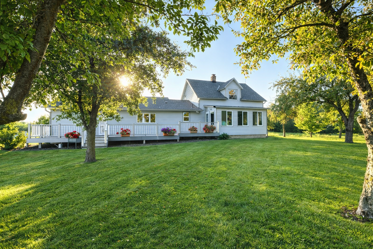 55340 Ivy Avenue, Rush City, MN 55069 - #1