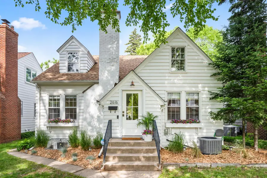 2616 Inglewood Avenue S, Saint Louis Park, MN 55416 - #2