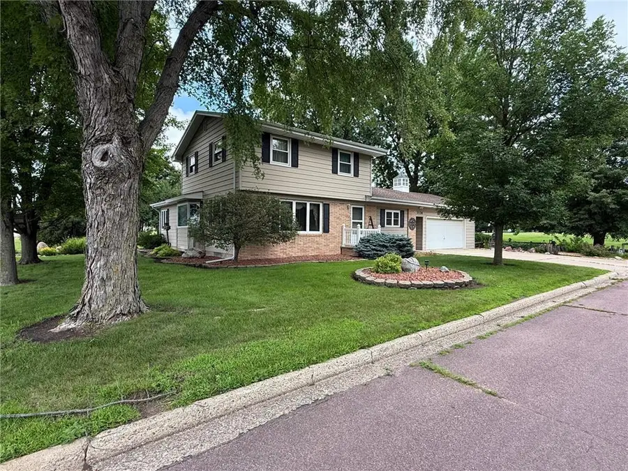 1134 10th Street, Westbrook, MN 56183 - #2