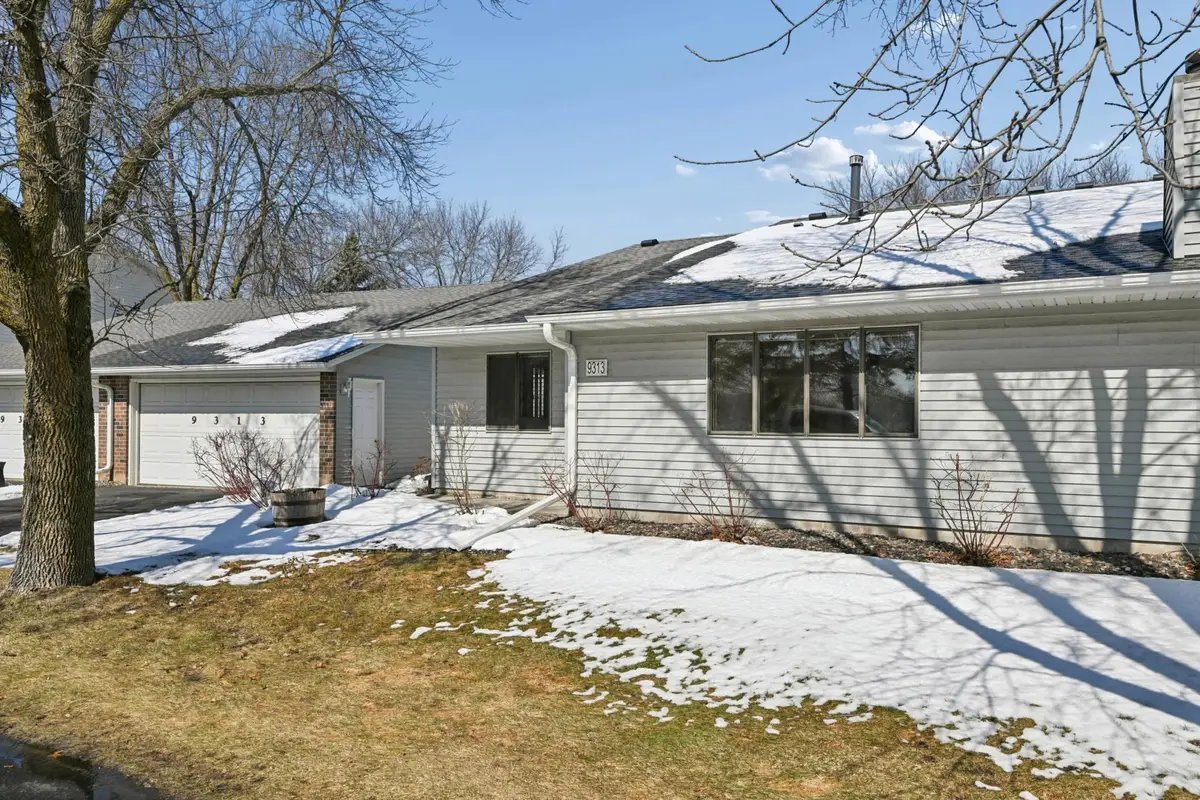 9313 Ranchview Lane N, Maple Grove, MN 55369 - #1