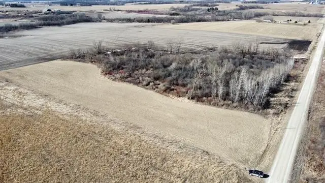 9485 90th Avenue Sw, Stewartville, MN 55976 - #2