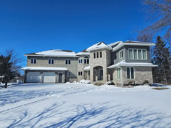 1209 Lewis Avenue Sw, Hutchinson, MN 55350