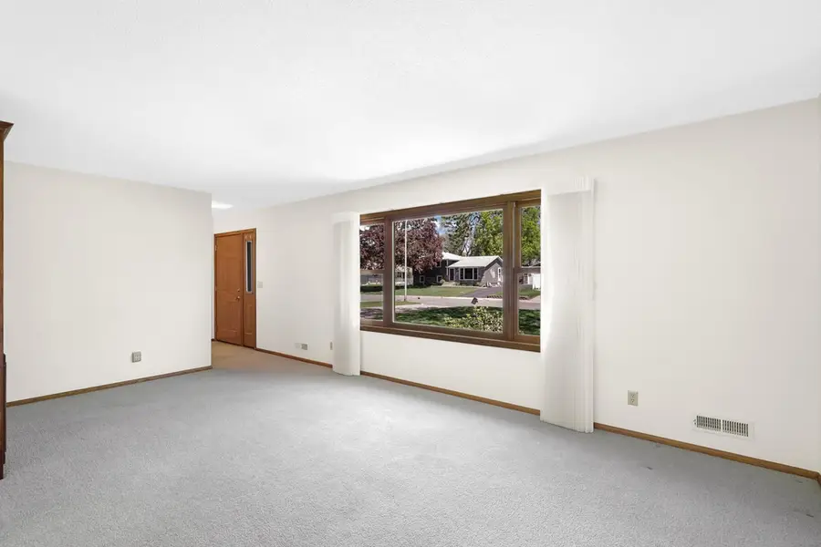 173 Yoho Drive, Anoka, MN 55303 - #3