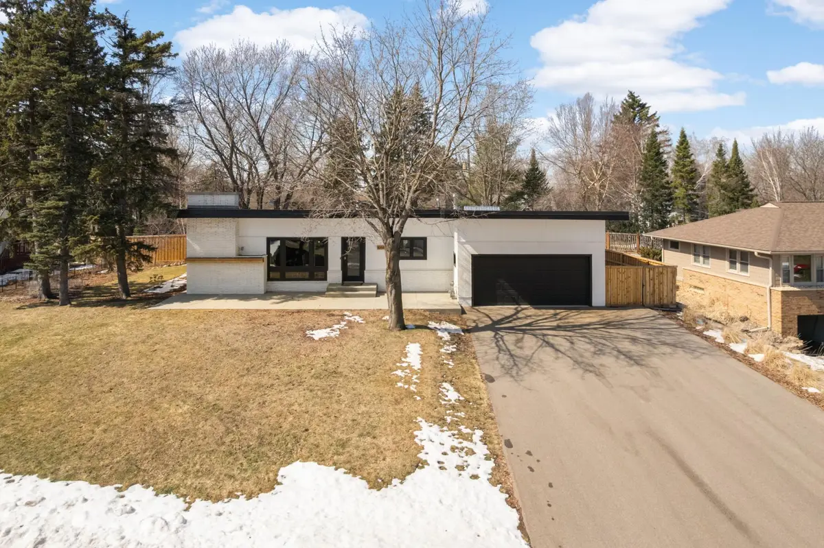 1057 Esther Lane, Mendota Heights, MN 55118 - #1