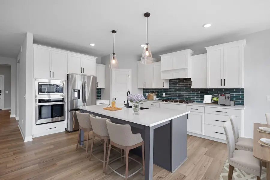 3280 Linden Avenue N, Lake Elmo, MN 55042 - #2