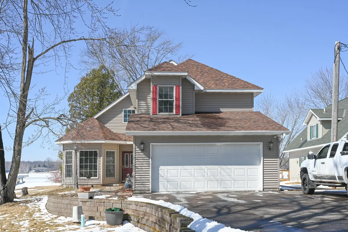 27180 Lakewood Drive Nw, Isanti, MN 55040 - #1