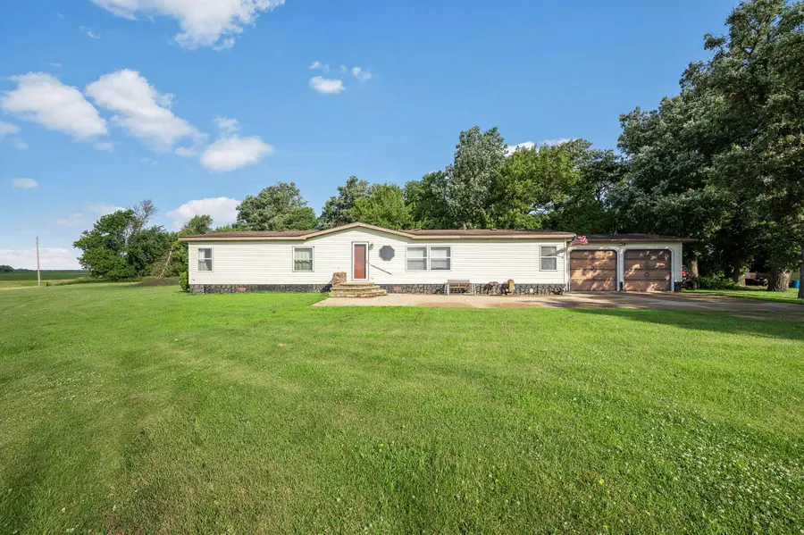 1734 40th Street, Ceylon, MN 56121 - #2