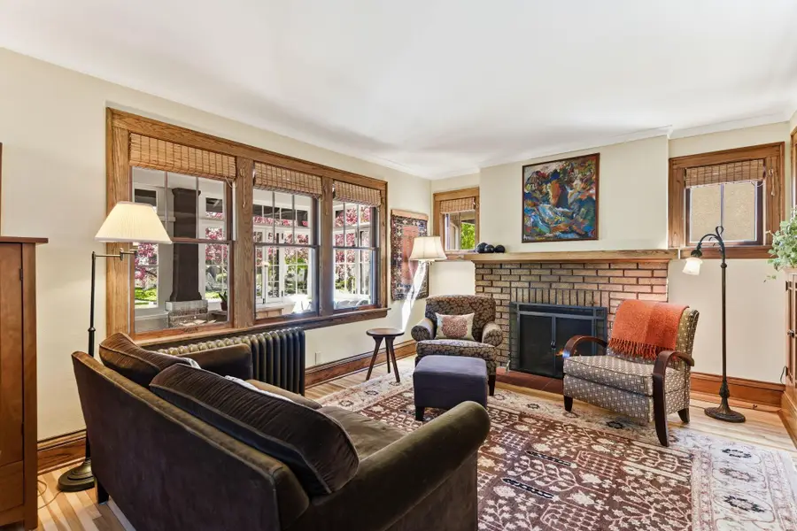 1674 Jefferson Avenue, Saint Paul, MN 55105 - #2