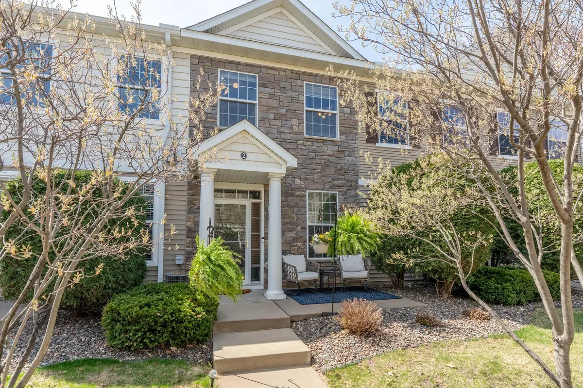 1586 Woodlynn Avenue #2, Maplewood, MN 55109 - #1