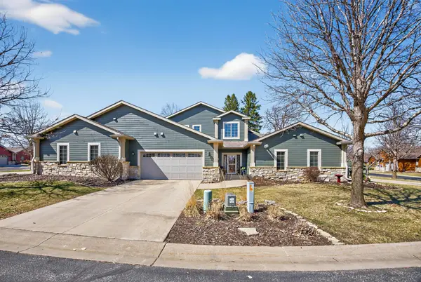 671 Panorama Circle Nw, Rochester, MN 55901
