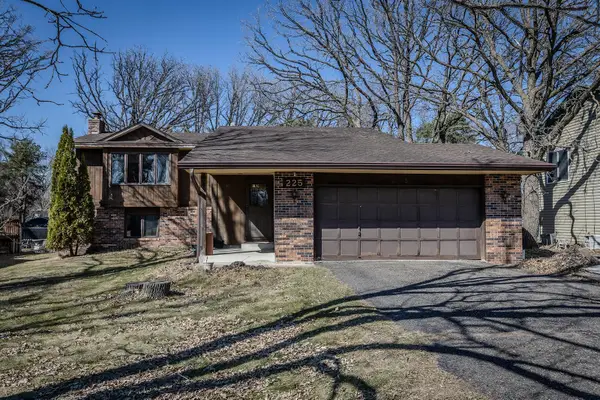 225 106th Avenue Nw, Coon Rapids, MN 55448