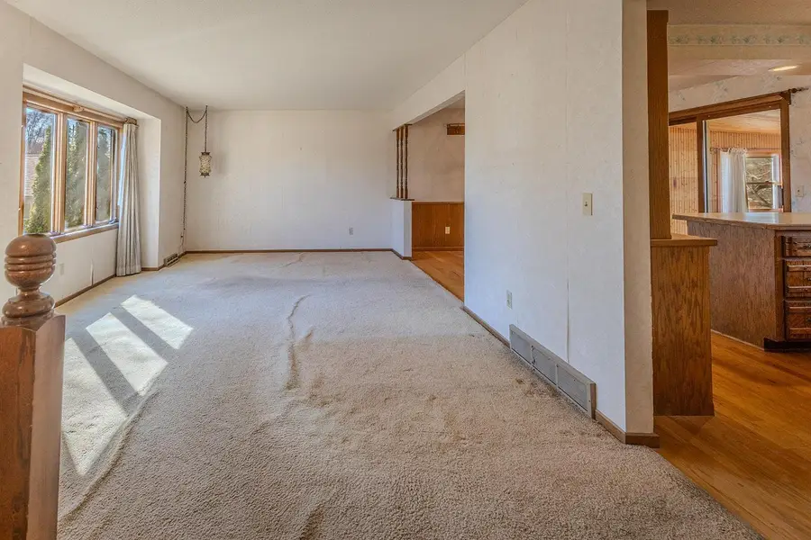 225 106th Avenue Nw, Coon Rapids, MN 55448 - #3