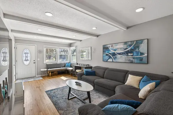 1609 Hillsboro Avenue N, Golden Valley, MN 55427