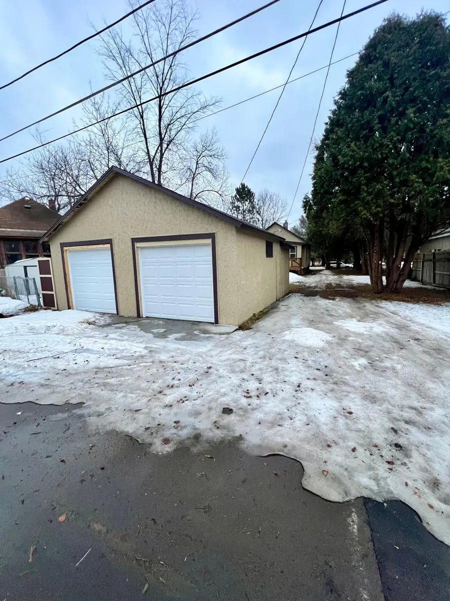 205 W Howard Street, Hibbing, MN 55746 - #3