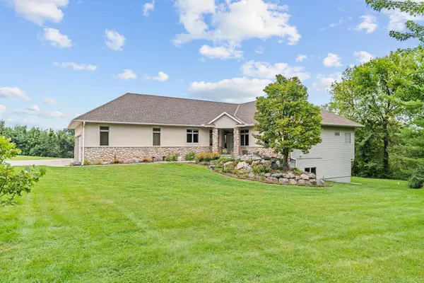 8700 Grace Lane, Greenfield, MN 55357