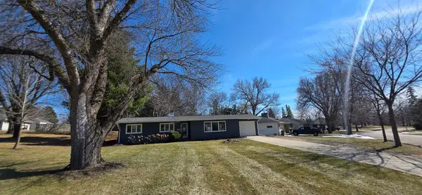 307 Channel Road, Albert Lea, MN 56007