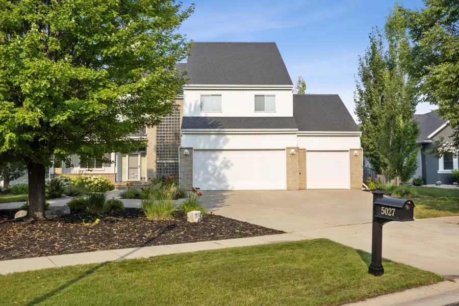 5027 Rose Creek Parkway S, Fargo, ND 58104 - #3