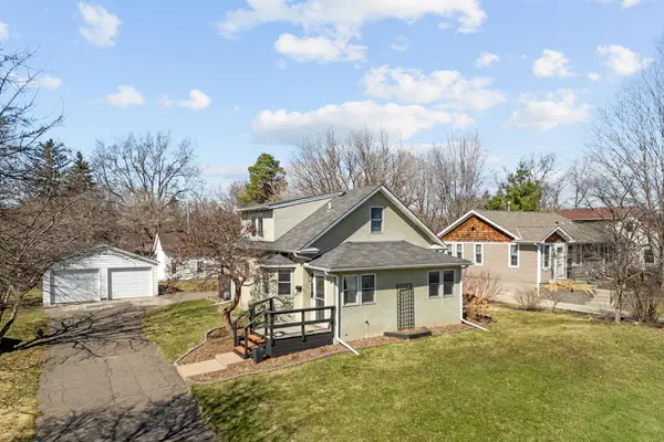 336 18th Avenue N, Hopkins, MN 55343
