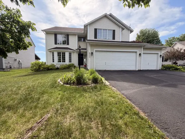 8520 Jorgensen Avenue S, Cottage Grove, MN 55016