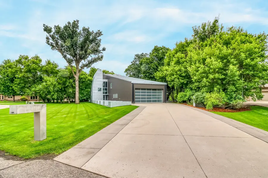 131 49th Avenue E, West Fargo, ND 58078 - #2