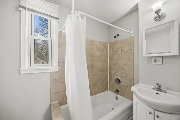 1826 Jackson Street Ne, Minneapolis, MN 55418