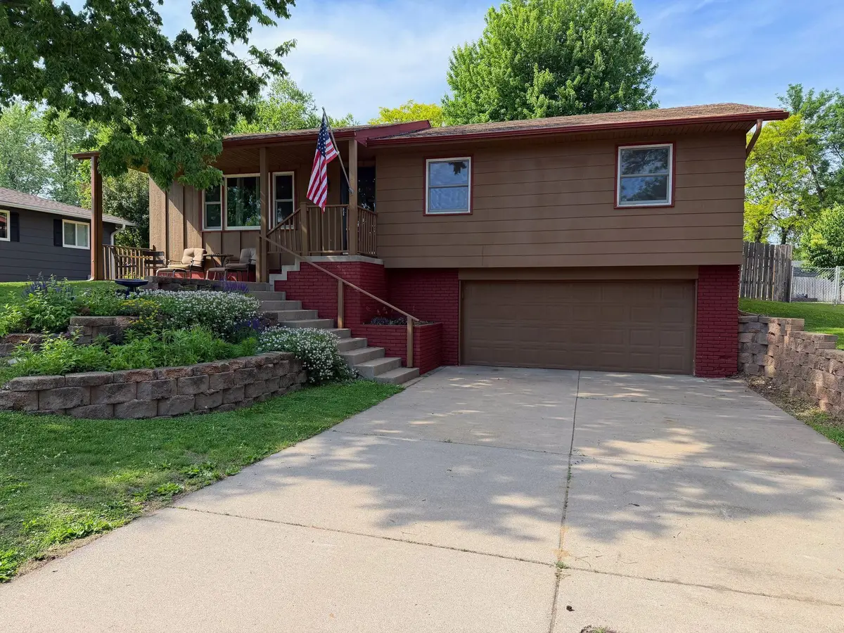 1334 17th Street W, Hastings, MN 55033 - #1