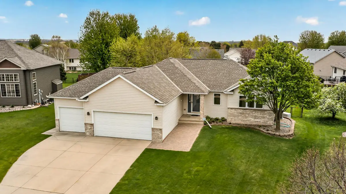 2567 Boulder Ridge Drive Nw, Rochester, MN 55901 - #1