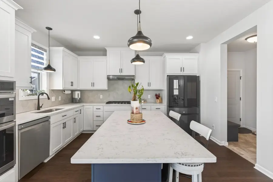 6352 Red Cedar Drive, Chaska, MN 55318 - #2