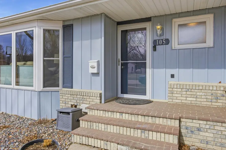 105 24th Avenue N, Fargo, ND 58102 - #3