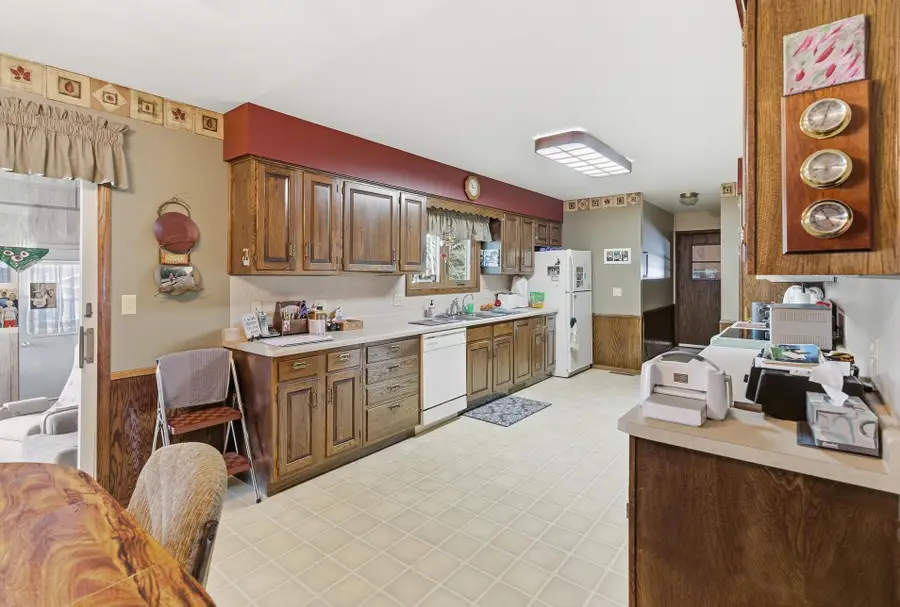 6 3rd Street, Easton, MN 56025 - #3