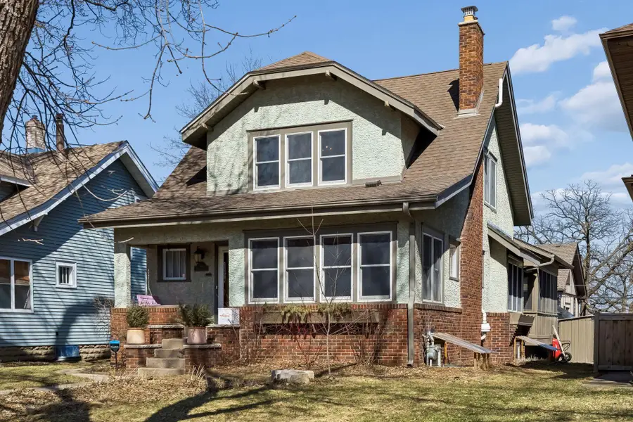 1141 Hyacinth Avenue E, Saint Paul, MN 55106 - #2