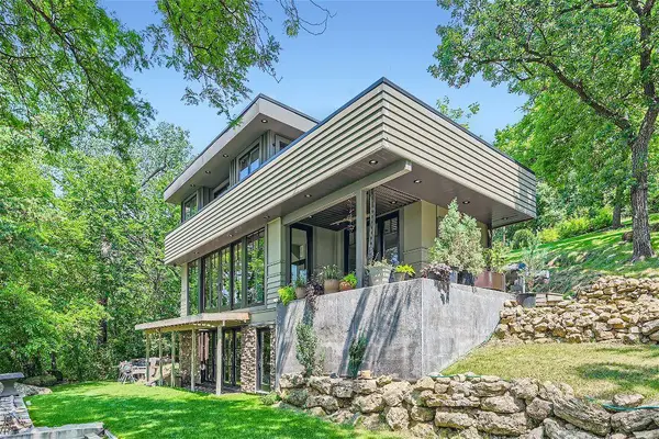 1020 Lake Street N, Prescott, WI 54021