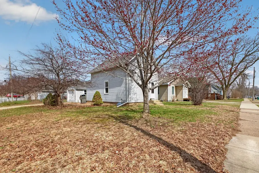 701 10th Avenue Se, Austin, MN 55912 - #3