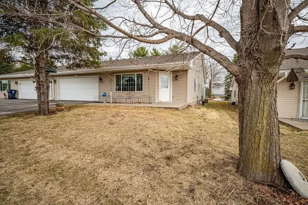 450 W Cairns Street #D, Ellsworth, WI 54011