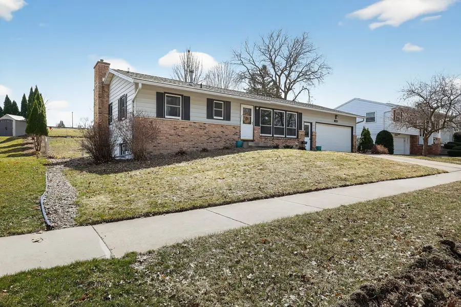 2340 4th Avenue Nw, Rochester, MN 55901 - #2