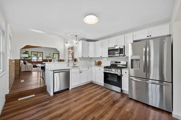 1205 8th Avenue S, South Saint Paul, MN 55075