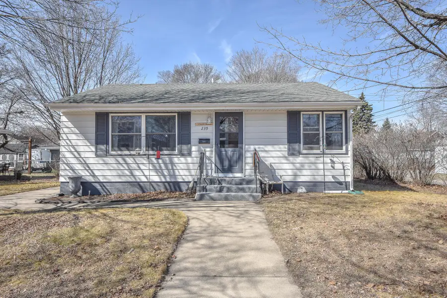 239 32nd Avenue N, Saint Cloud, MN 56303 - #3