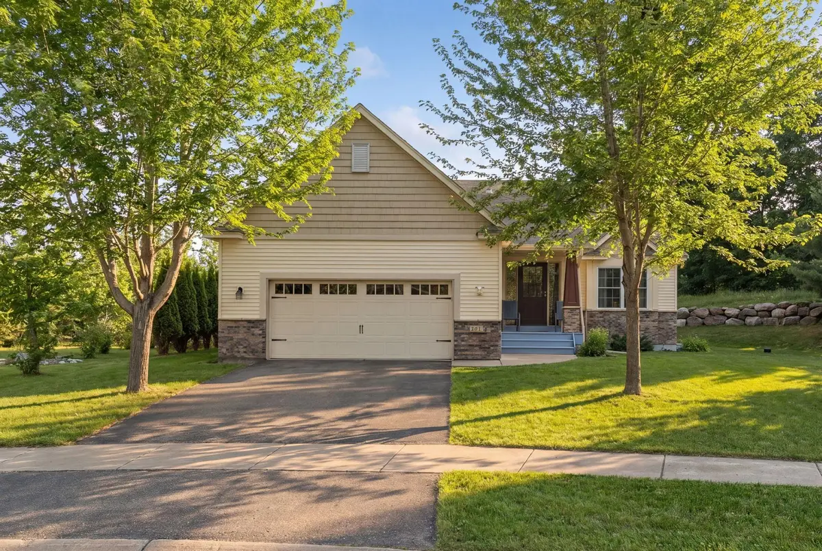 4843 Hamlet Avenue N, Oakdale, MN 55128 - #1