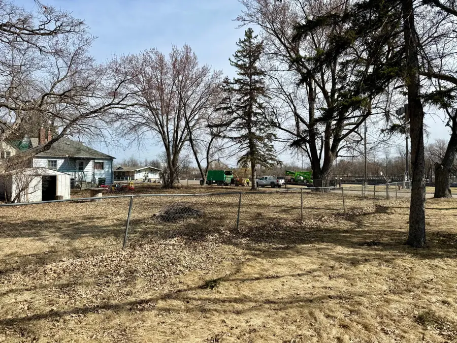 102 1st Avenue Nw, Little Falls, MN 56345 - #2