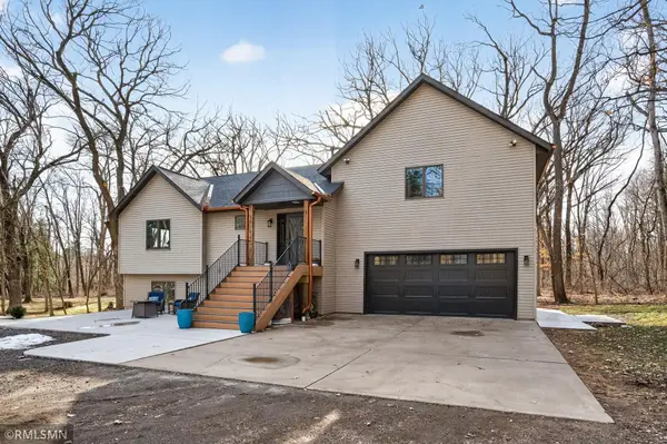 245 Dwinnell Avenue, Mahtomedi, MN 55115